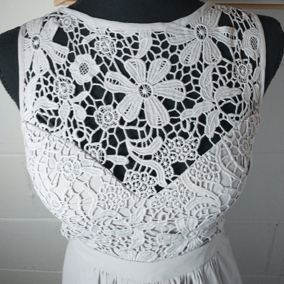 Lulu's So Far Lace Maxi Gown, gray, size S - Picture 3 of 8